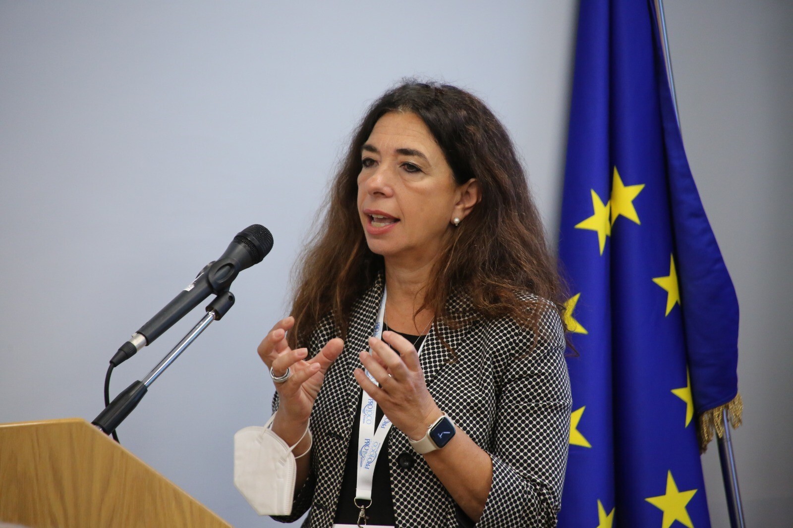  Silvia Losco
